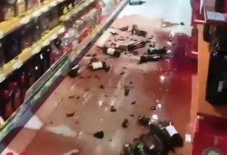 直击银川4.8级地震现场：墙体开裂瓷砖脱落...