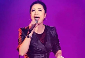 黄绮珊“换脸”成功：龅牙消失，腰肢纤细，演唱会秒变20岁少女！