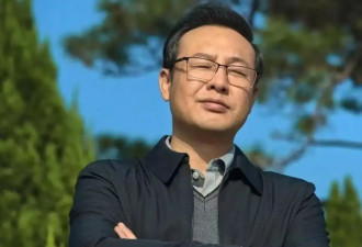 张颂文未回应，女演员爆料：男星与多名女学生有染，按摩店买特殊服务