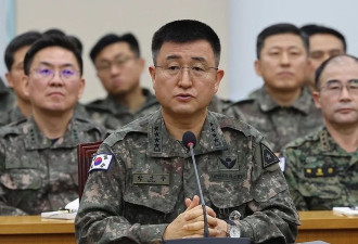 韩检方对前陆军参谋总长和前特战司令提拘留起诉