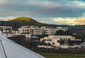 在这个世界尽头 每个人都会松弛到流泪