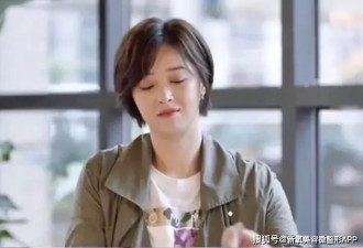 40多岁终于开始演妈，却一跃成为中老年白月光？