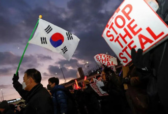 尹锡悦支持者：希望特朗普尽快上任,帮他恢复权力