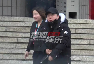 央视蛇年春晚举行首次联排 岳云鹏孙越现身