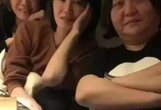 王菲家中聚餐照流出，素颜出镜美得真实又自然