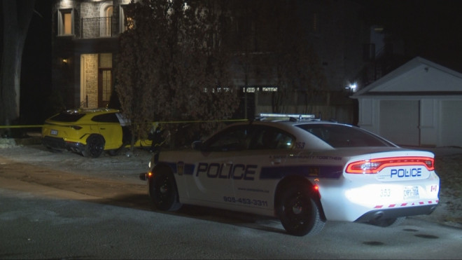 Police are investigating possible connections between a gunshot injury and an attempted carjacking in Mississauga. (CP24/David Ritchie)