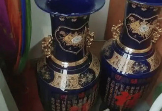 花几十万元买假藏品！什么直播间又在硬控老年人?