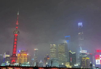 上海爷叔跌落神坛，A股为何频现“短命股神”？