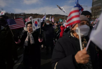 纽约时报:YouTube右翼阴谋论如何加剧韩国政治危机