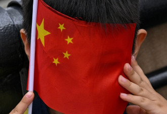 2025中国两大风险：经济持续低迷 社会低烈度震荡