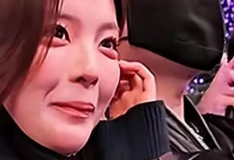 没滤镜真可怕！刘亦菲满脸皱纹，华晨宇面目狰狞