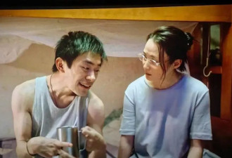 易烊千玺新片“摸胸戏”被投诉，尺度大儿童不宜，网友怒骂很荒唐
