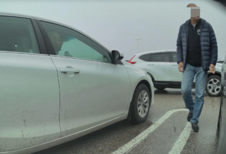 多伦多华人Costco遭"恶意刮车": 新买的特斯拉被毁! 全网疯传!