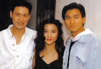 60岁港星宣布与男友复合，因更年期分手8年