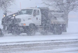 环境部对安省南部再发暴雪警告：再降15厘米大雪，局部地区50厘米