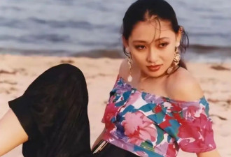 她向王志文求婚直接用钱砸 被拒后说了一句话