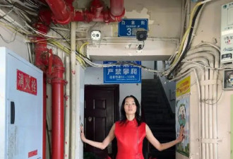 三大超模合体，却丑哭全网：什么阴间玩意儿？！
