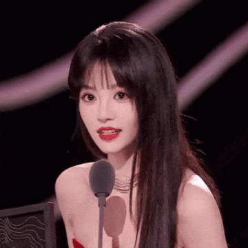 李明德骂了整个内娱，唯独狂夸她？