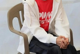 又被韩国第一夫人金建希惊艳了！穿搭宛如高中生，看不出52岁高龄