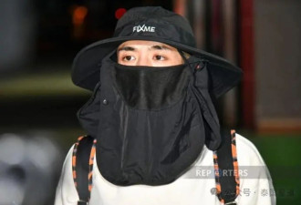 王星回国了但网友想不通:为什么会选择拐卖明星？