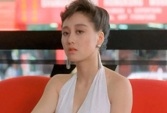 黄秋燕女儿又传喜讯，李连杰被牵扯其中，这一次利智输得彻底