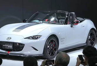 马自达Spirit Racing Roadster 12R首发亮相
