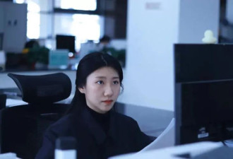 考研失败后，她选择来北大做保安