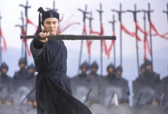 李连杰想认祖归宗，为什么不选择拿回中国国籍？毕竟他是三姓家奴