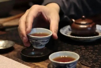 医生：过了50岁的中年人 建议做好4件事