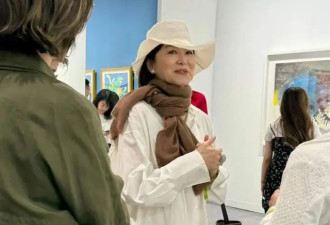 林青霞真不显老！71岁仍然时尚靓丽，骨相美比皮相美更抗老
