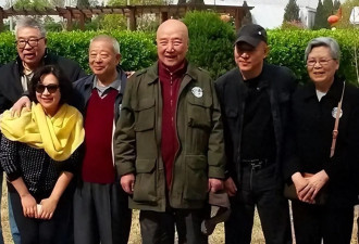 离婚25年，李连杰与前妻黄秋燕相逢怀旧盛宴，发生了什么故事