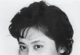 72 岁女儿国王朱琳：嫁普通工人，至今无儿无女，却被丈夫宠成宝