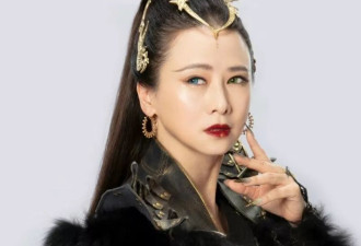 翁虹女儿正脸照流出，顶级颜值不输妈妈