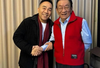 79岁马志明惊现德云社！左手不由自主颤抖，身体状况惹担忧