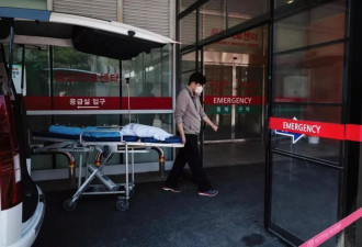 瑞典男子在韩国需截肢保命，却遭21家医院拒绝