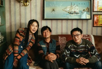 媚而不俗，高启兰隆妮不愧是人间尤物，与53岁的于和伟激吻！