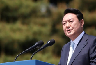法院批准对尹锡悦拘留令，韩国总统办公室谴责