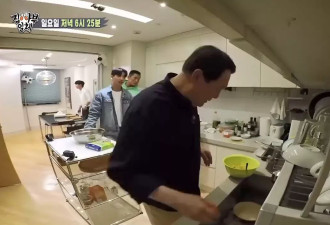 尹锡悦被捕前做三明治 厨艺引热议：转型当厨师吧