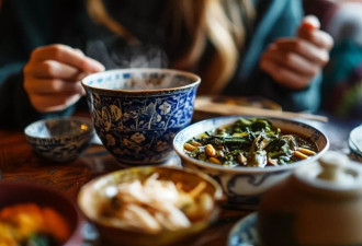 中式养生热潮背后，中医药大佬们很上火？