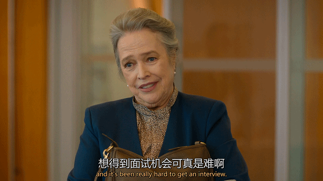 开年最强律政爽剧：当老年女性重返职场“大杀四方”
