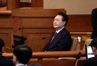 尹锡悦支持者冲入法院打砸，推动者有谁？