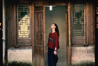 春节穿红衣 ，新中式还要跟杨幂学