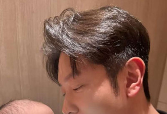 男星拍片记录老婆喂奶片段 曝光傲人身材
