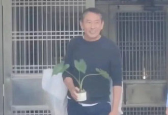 性侵员工被判4年，导演钮承泽出狱不戴电子脚镣