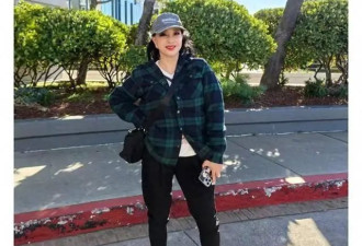 刘晓庆首次回应“同时交8个男友”：我体力没那么好，太吓人了