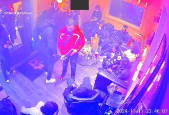 吓人！多伦多帮派枪战狂开100多枪！14人被捕9人在逃