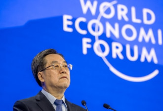在特朗普考虑征收关税之际,中国在玩一场等待游戏