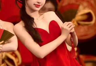 虞书欣穿抹胸红裙超美!雪肤玉貌身材曼妙性感撩人