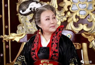 75岁斯琴高娃的坎坷人生，苦尽甘来终无遗憾