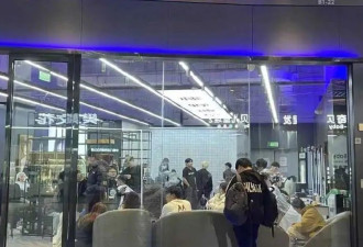 过年三件套 掏空了多少中国人的钱包?